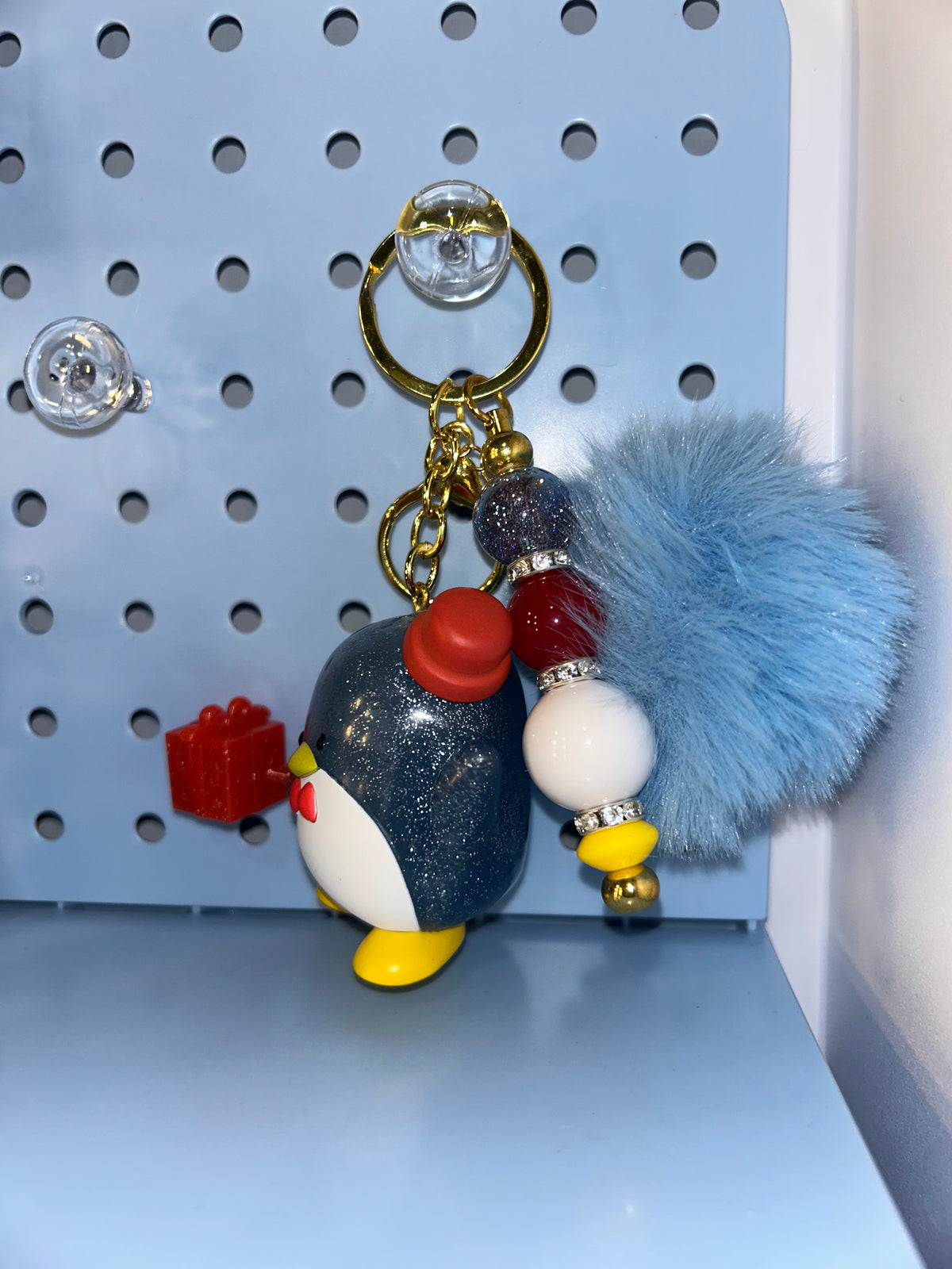 Glitter penguin character keychain