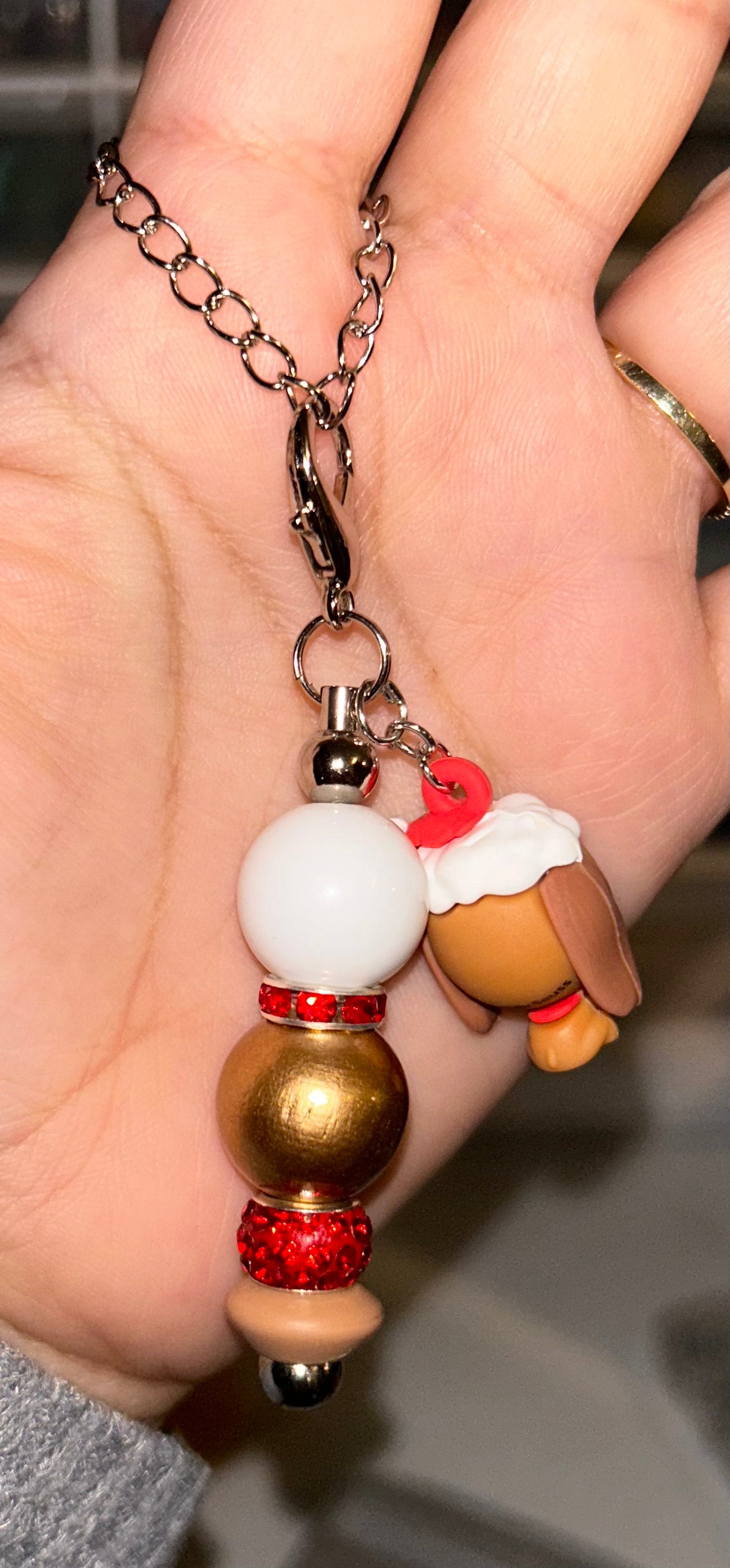 Max Christmas hat cup charm