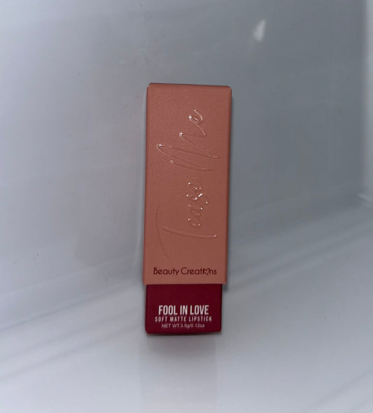 Fool in love lipstick