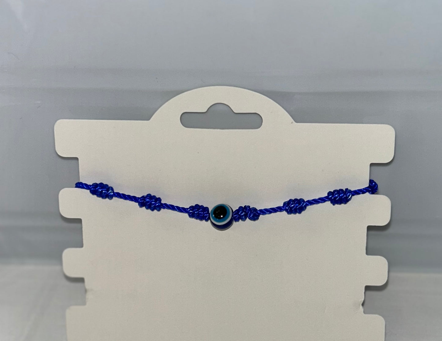 Blue knotted eye bracelet