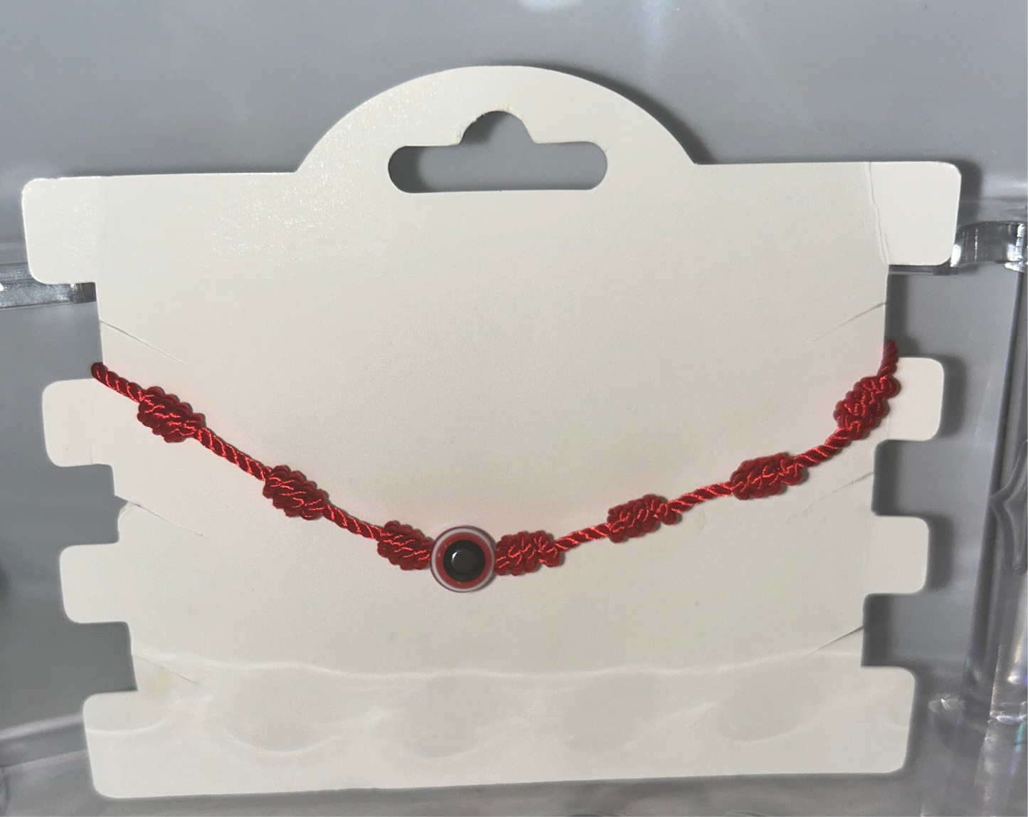 Red ojo bracelet