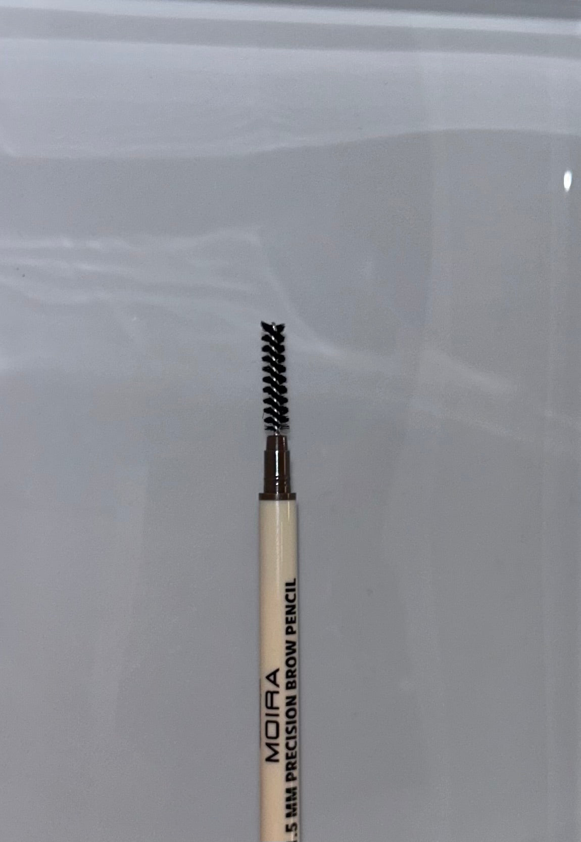 03 Medium brown brow pencil
