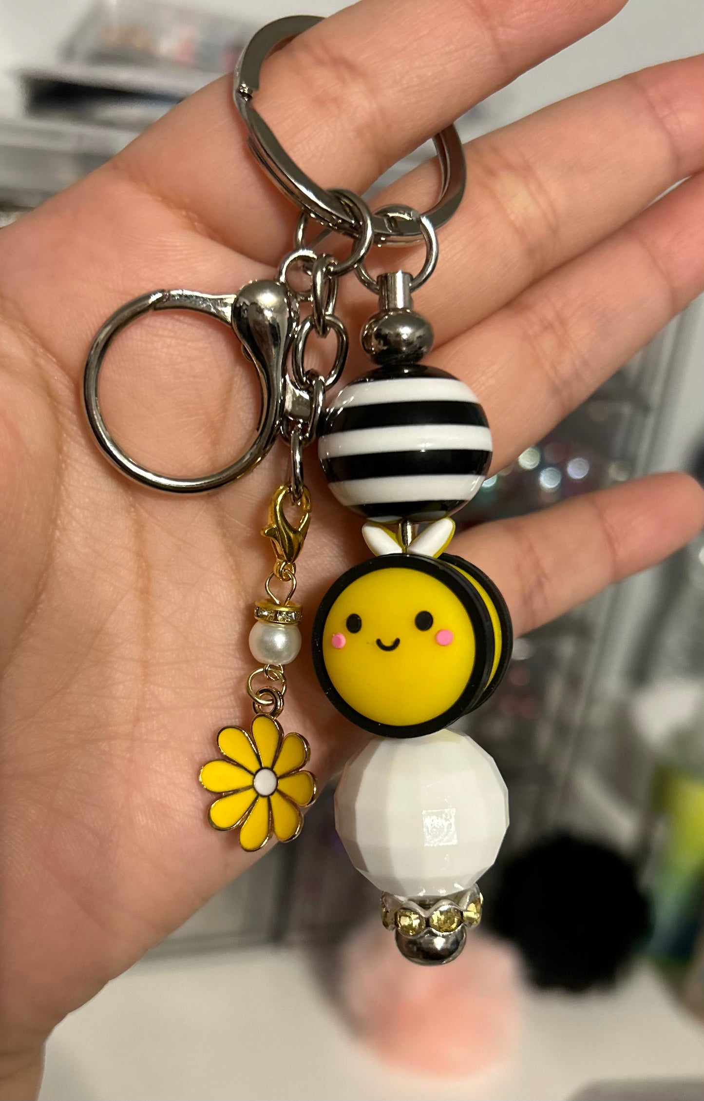 Cute bee keychain