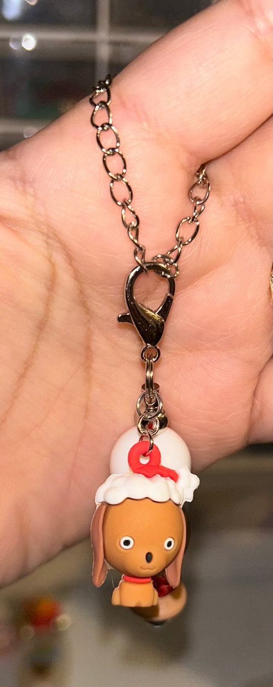 Max Christmas hat cup charm