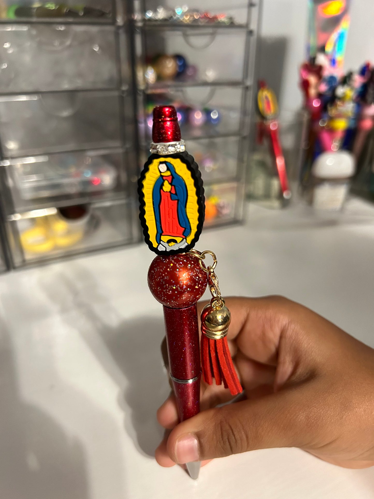Red glitter Virgen de Guadalupe pen