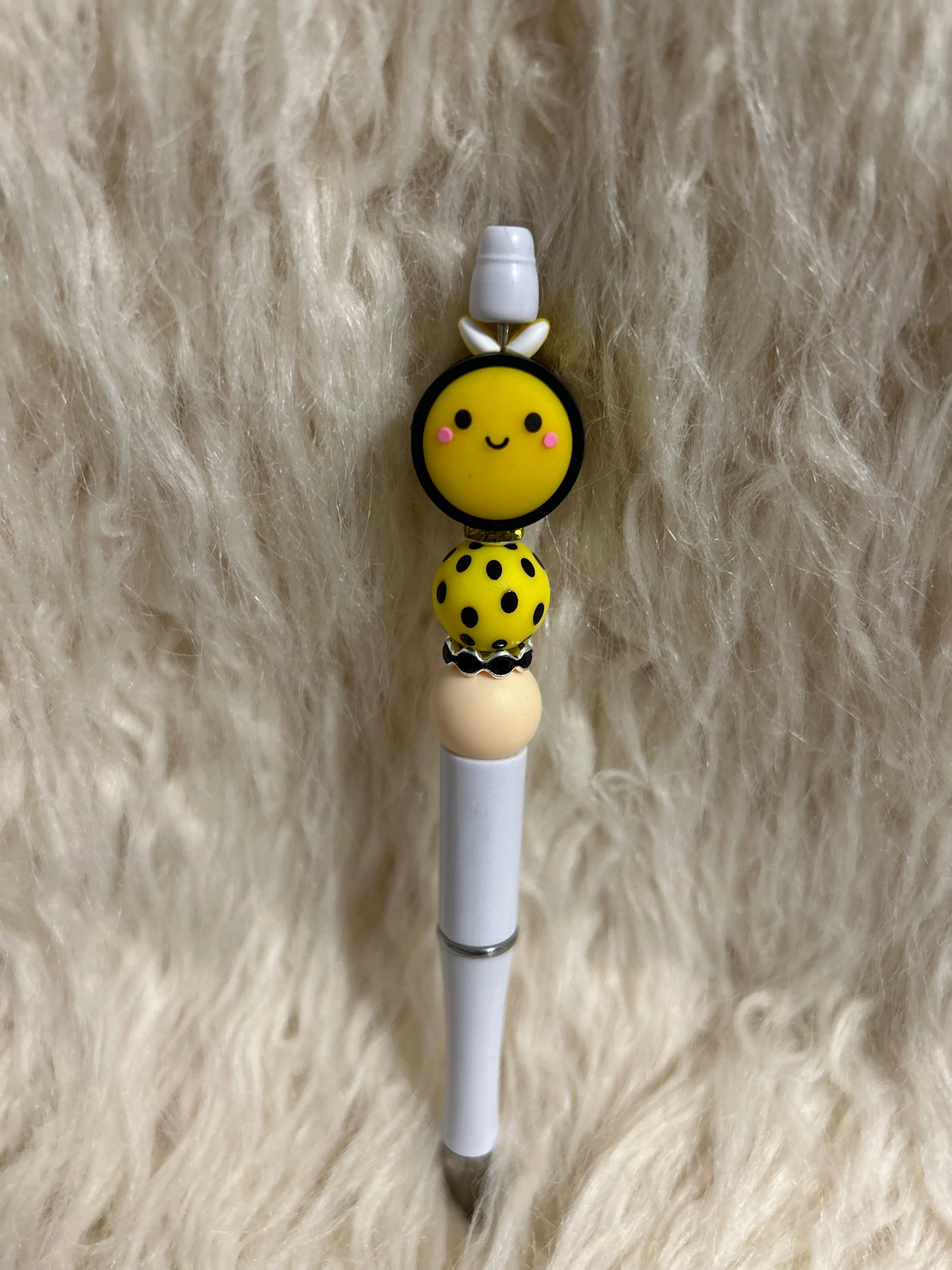 Bee pen