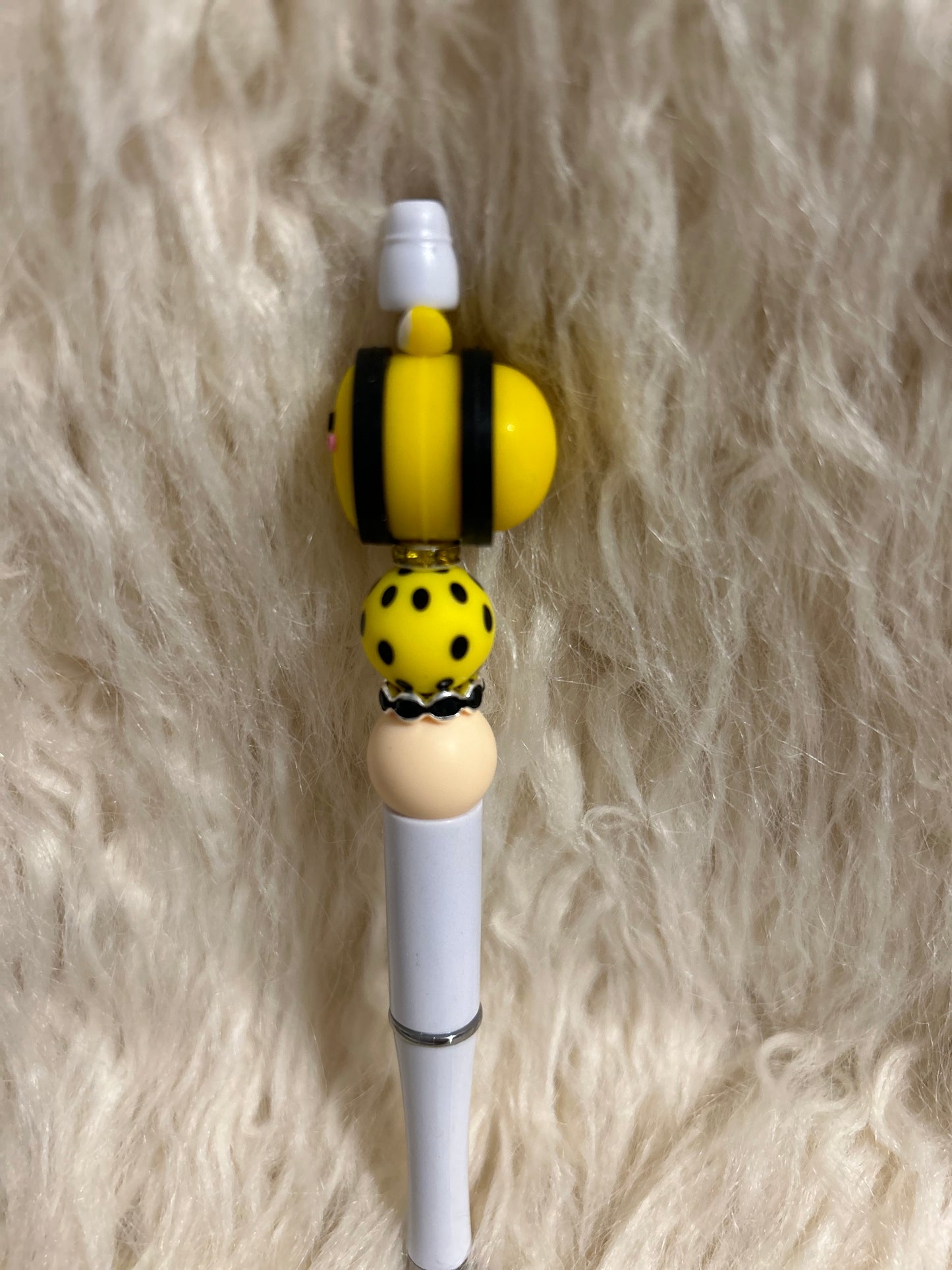 Bee pen