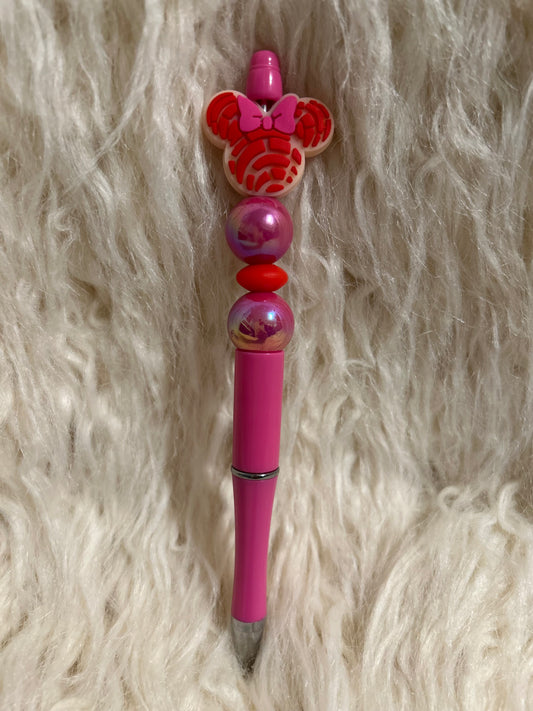 "Concha" Minnie Mouse pen